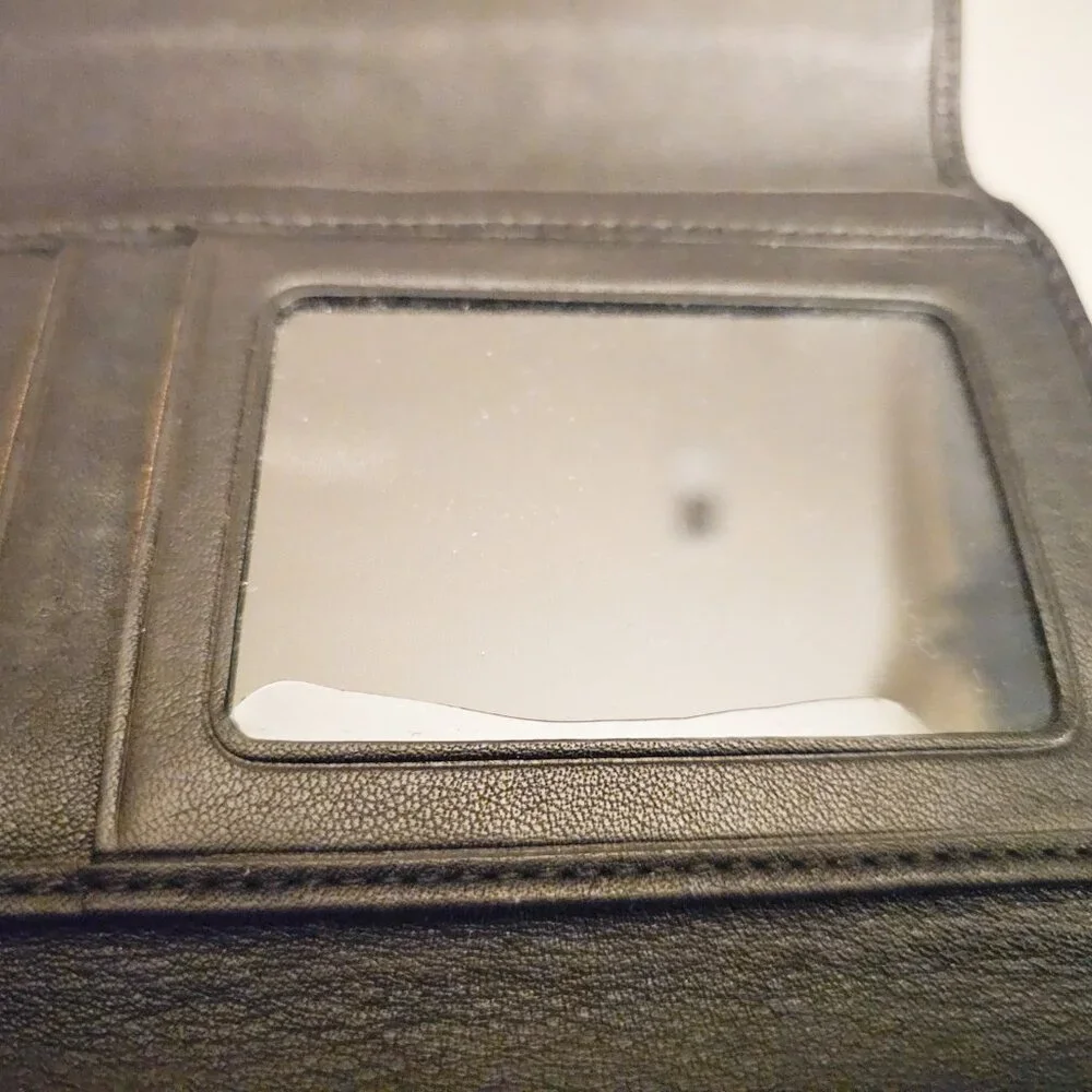 Vintage COACH Hampton Black Leather Tri-Fold Wallet - Picture 4 of 8